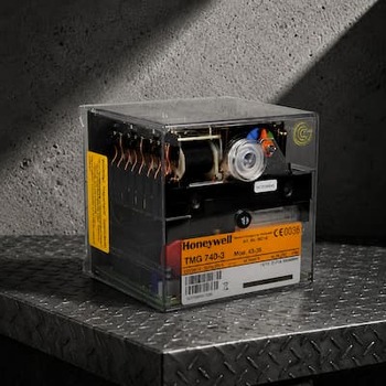 کنترلر مشعل TMG 740-3 Mod 43-35 240v